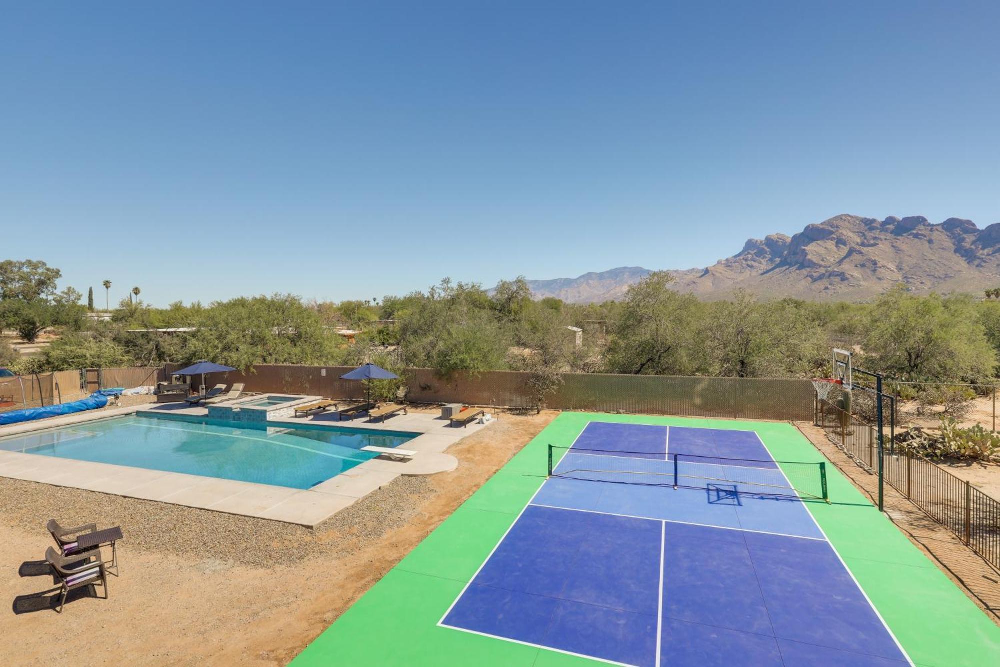 Oro Valley Retreat With Pool, Spa And Rooftop Views! Exterior photo